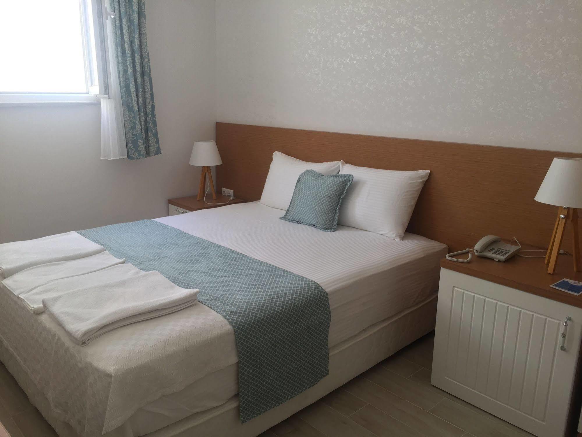 Garden Ada Hotel Bozcaada Bagian luar foto